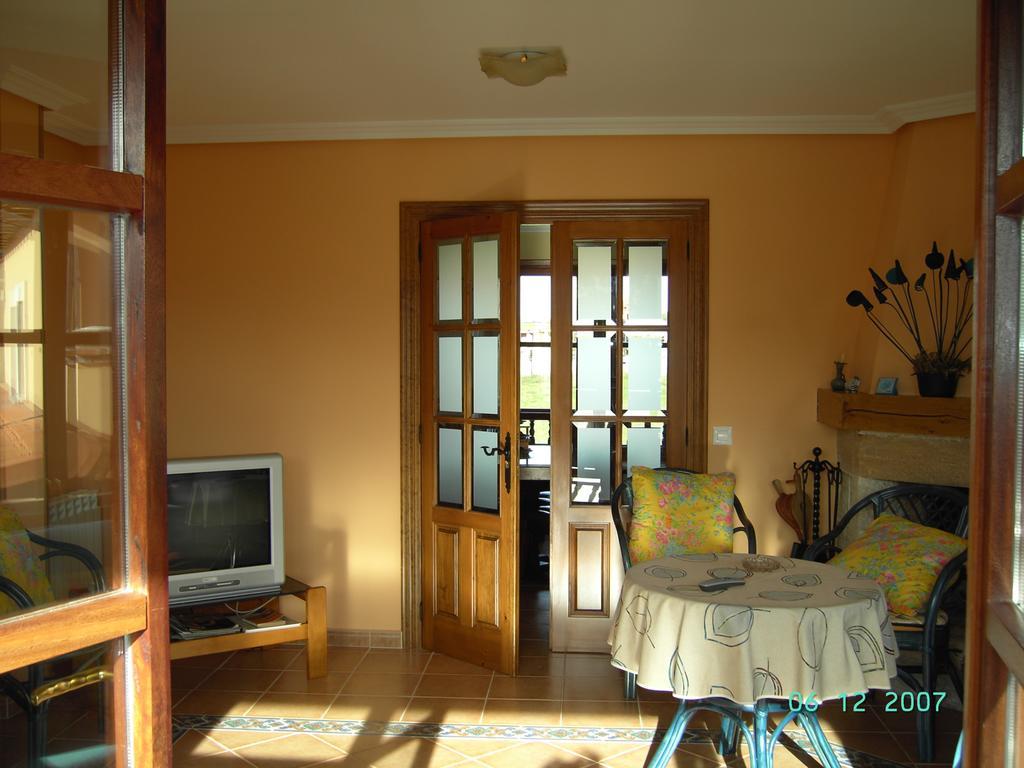 Viviendas De Uso Turistico La Arboleda I Y II Colombres Room photo